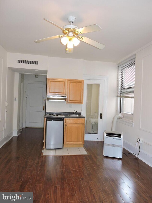 1324 Locust St Unit 412, Philadelphia, PA 19107 Apartment for Rent in Philadelphia, PA