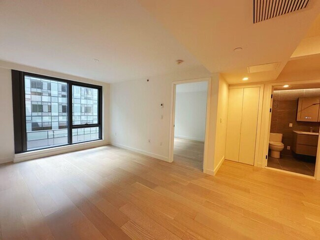 Foto del edificio - 144-49 Northern Blvd