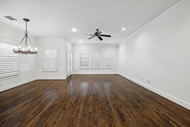 Building Photo - 1528 Prince St