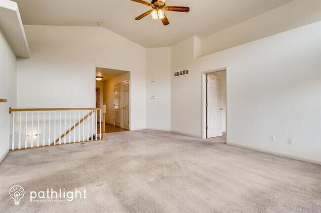 Building Photo - 2155 Bluffside Terrace