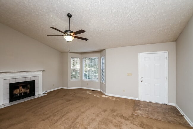 Building Photo - 75 Harrow Ct
