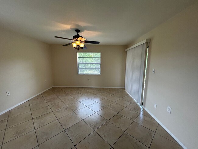 Foto del edificio - 1503-1505 SE 24th Ave