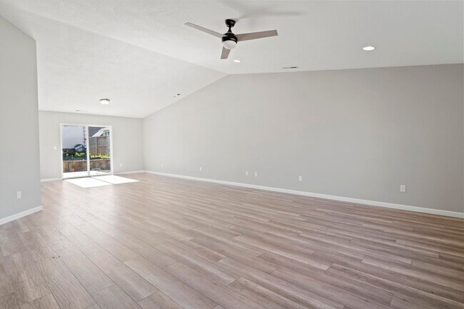 Foto del edificio - 1004 Brandon Way