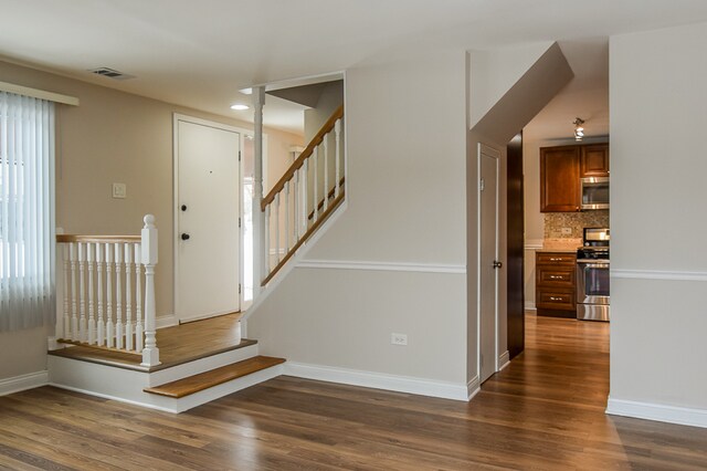 Building Photo - 12739 Kenneth Ave