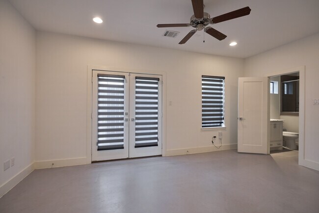 Foto del edificio - 1416 Ruthven St