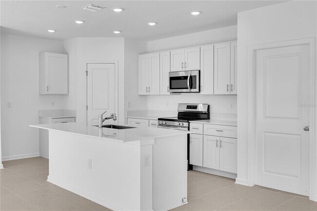 Foto del edificio - 4751 Guinep Ln