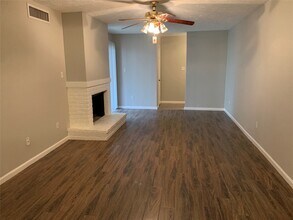 Building Photo - 6401 Deihl Rd