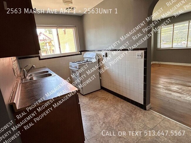 Building Photo - 2563 Marsh Ave