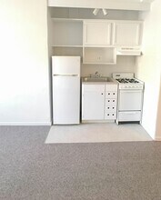 Interior Photo - Winthrop Terrace Apartments