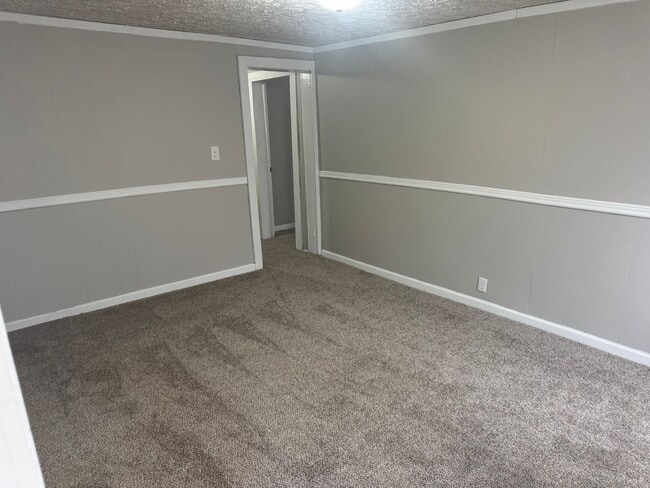 Foto del edificio - 2 Bedroom 2 Bathroom Home in Bluff City, TN