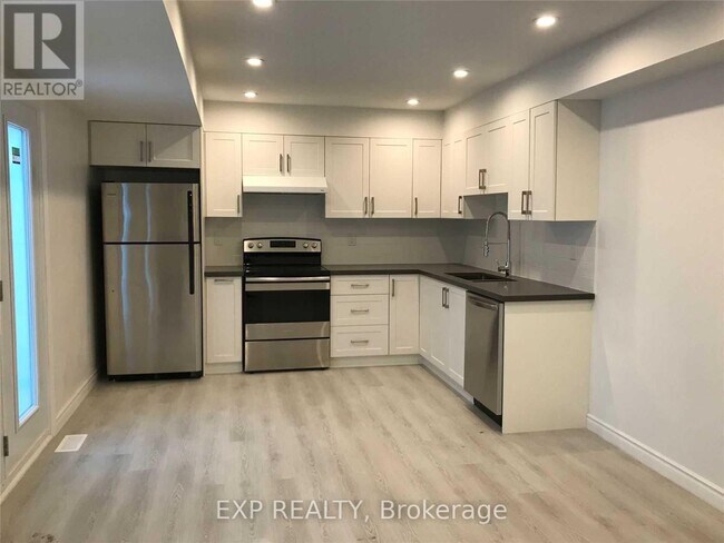 Photo du bâtiment - 1031 Mary St N