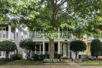Building Photo - 1302 Isle Pointe Dr