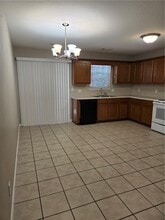 Building Photo - 2158 Kristy Ln
