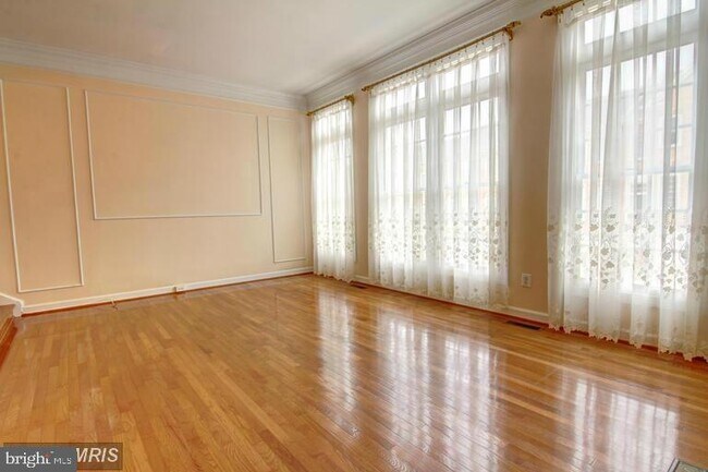 Building Photo - 8023 Kidwell Town Ct