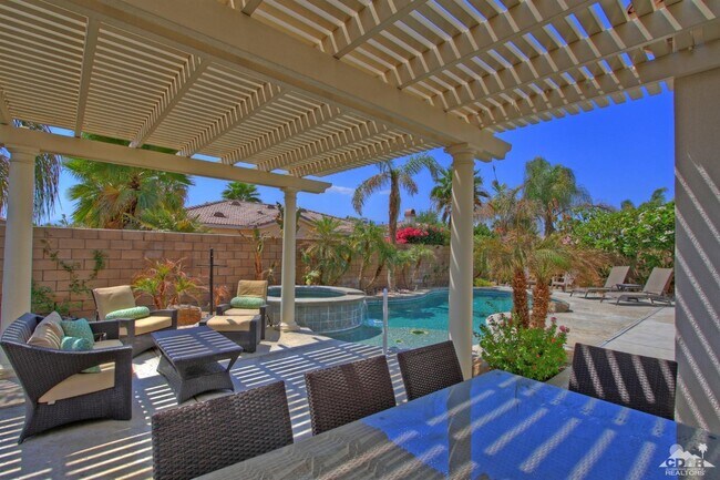 Building Photo - 79895 Viento Dr