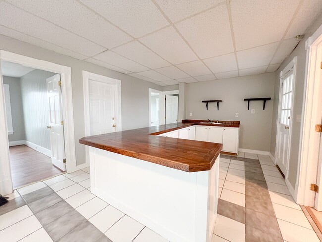 Foto del edificio - 159 Cartier St