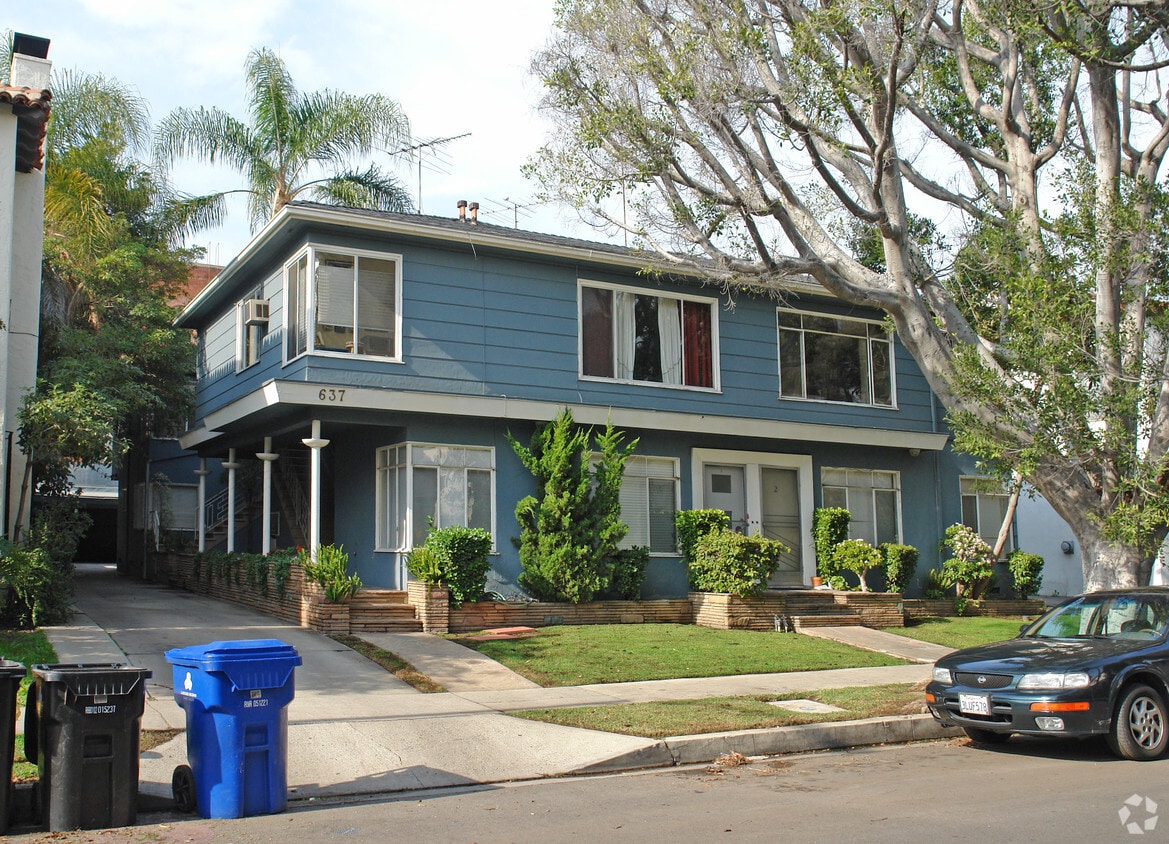 637 S Cloverdale Ave, Los Angeles, CA 90036 Apartments in Los Angeles