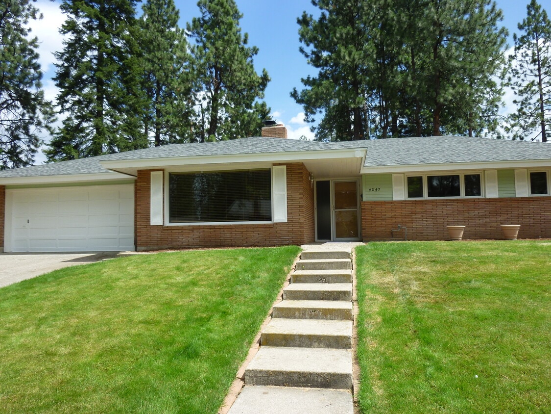 Foto principal - 4047 S Madelia St