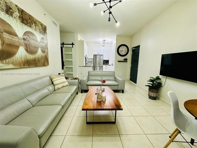 Foto del edificio - 7340 NW 114th Ave