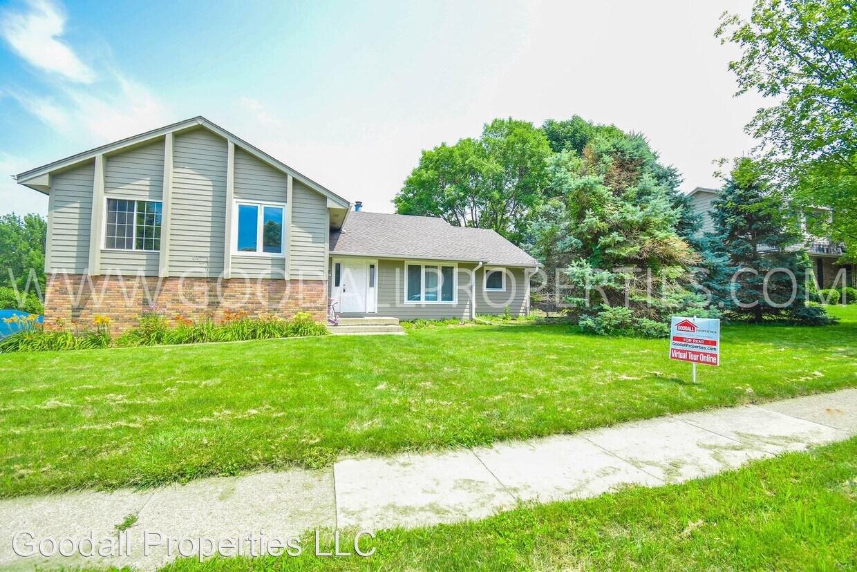 Primary Photo - 2 br, 1 bath House - 1313 NW 92nd St (Right)