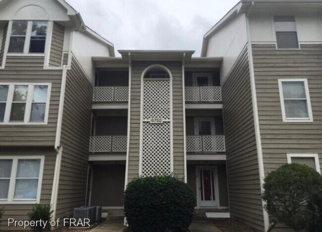 Building Photo - 6752 Willowbrook Dr