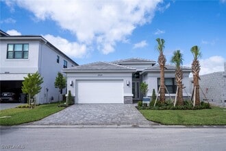 Building Photo - 21024 Teak Tree Ter