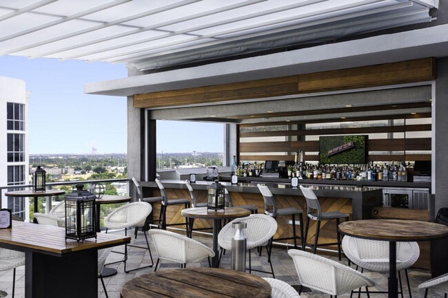 Building Photo - 1780 Polk St