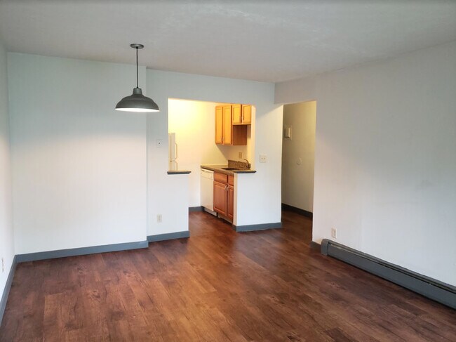 Foto del edificio - 508 Riddle Rd
