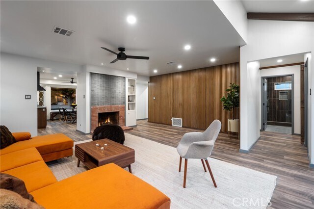 Foto del edificio - 7424 W 85th St