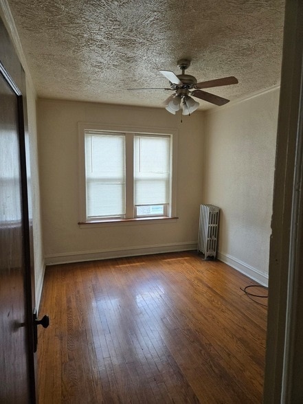 Building Photo - 7921 S St Lawrence Ave