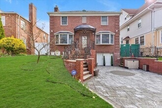 Building Photo - 87-67 Chevy Chase St