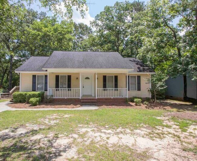 Building Photo - Move-in Ready Home in Dutch Creek!
