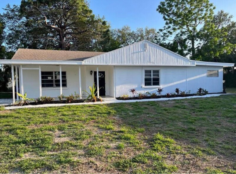 Foto principal - 1716 63rd Ave W