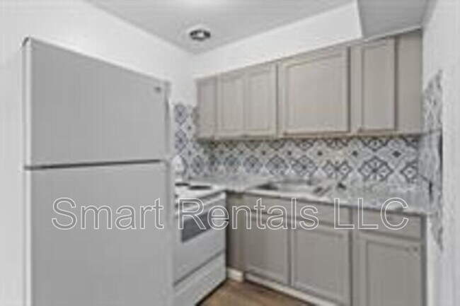 Foto del edificio - 4321 Morgan Ford Rd