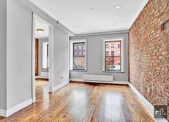 Building Photo - East 13th Street