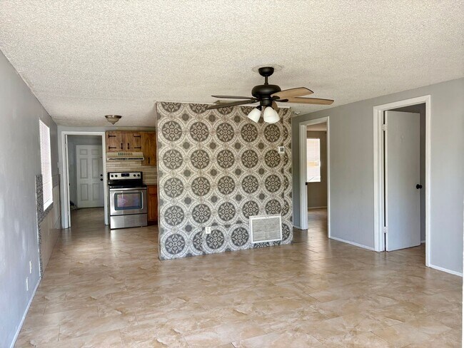 Photo - Sunny Lakes Apartment