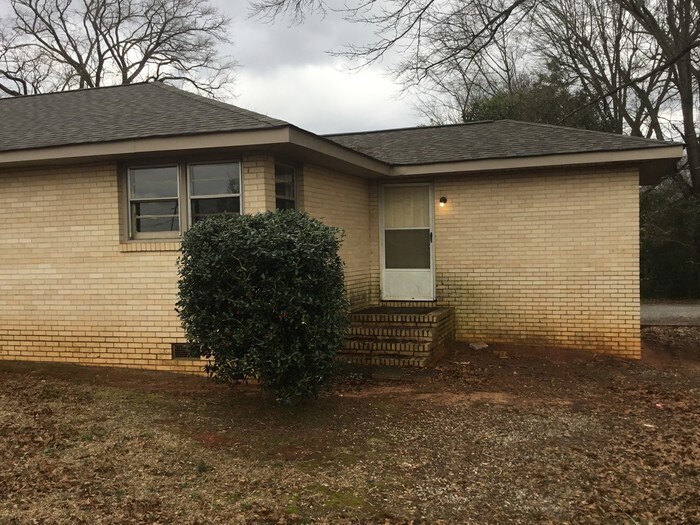 Primary Photo - 4280 N Blackstock Rd