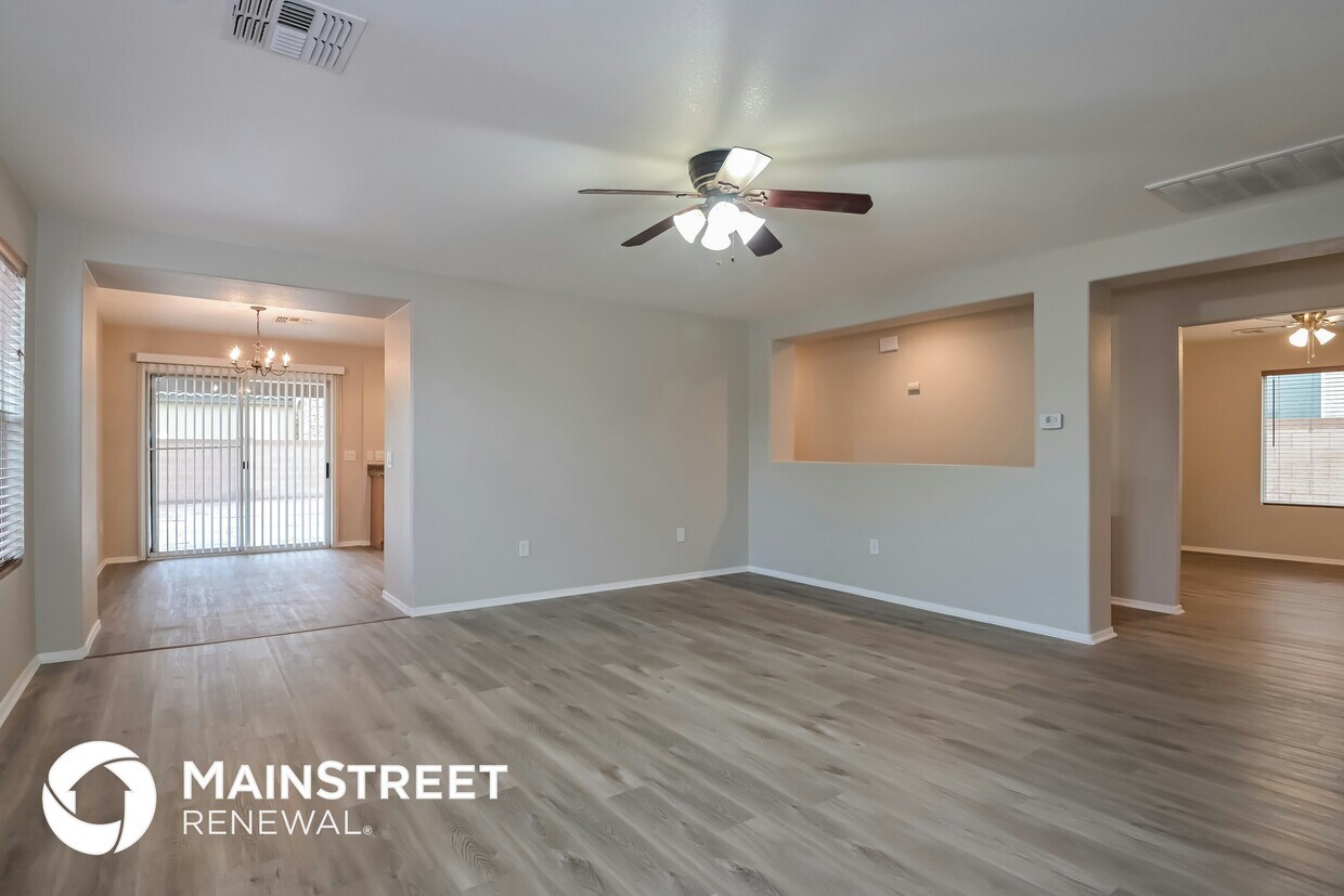 Foto principal - 6963 S Sweetbush Ave