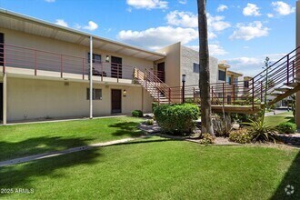 Building Photo - 4630 N 68th St