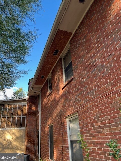 Foto del edificio - 2502 Lake Capri Rd NW