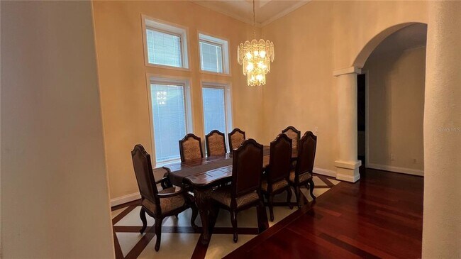 Foto del edificio - 2841 Lloyd Ln