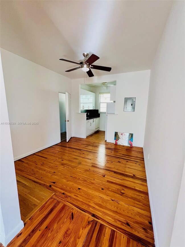 Foto del edificio - 1606 Jefferson Ave