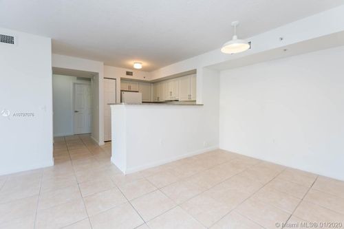 Foto del edificio - 13770 NE 3rd Ct