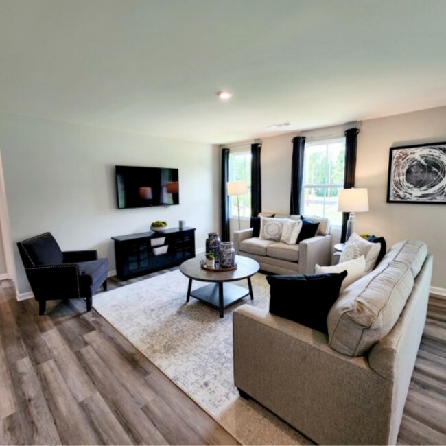 Building Photo - 1701 Quail Run Wy
