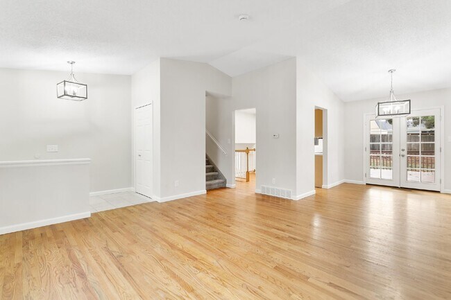 Building Photo - Renovated 4-Bedroom Home with Finished Bas...