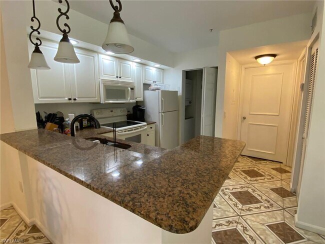 Foto del edificio - 1190 Wildwood Lakes Blvd