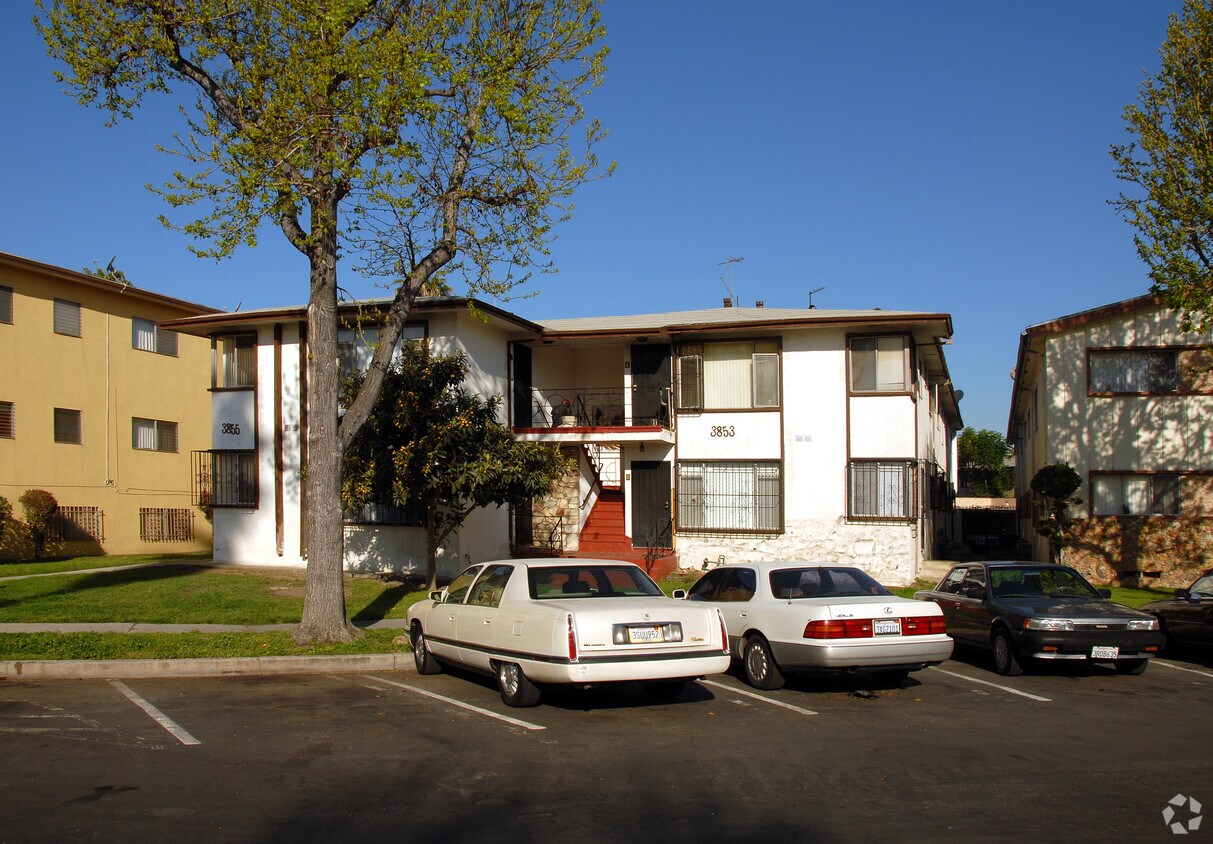 Primary Photo - 3853 Potomac Ave