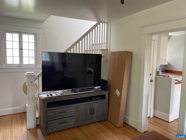 Building Photo - 608 Wine Cellar Cir