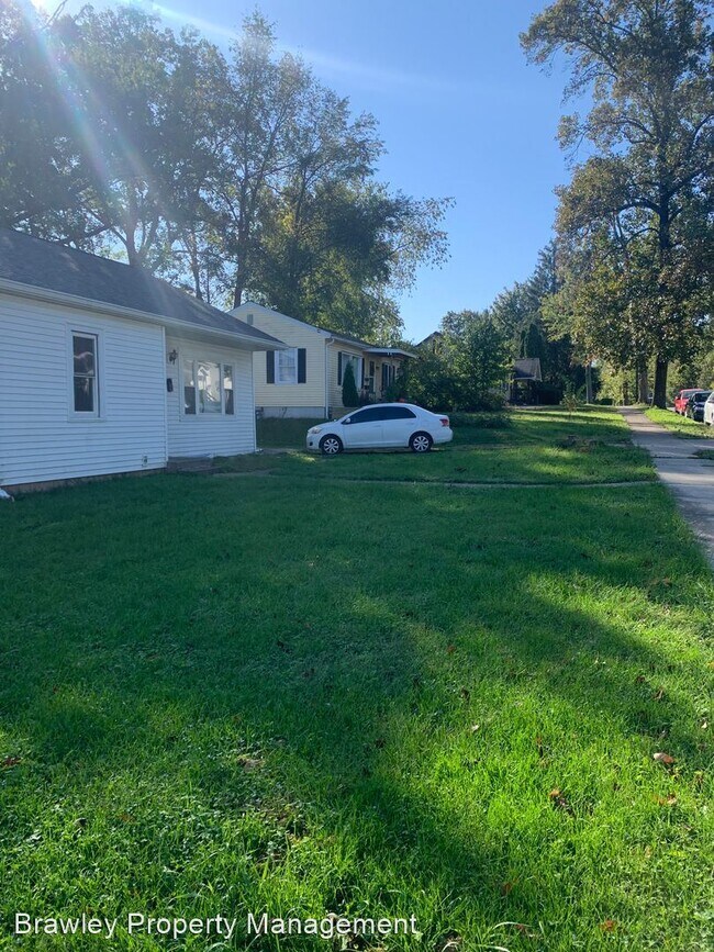 Foto del edificio - 4 br, 2 bath House - 1302 N Woodburn Ave