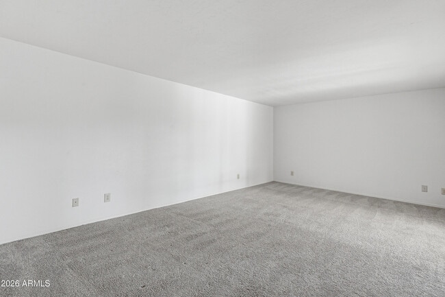 Building Photo - 25835 S Greencastle Dr